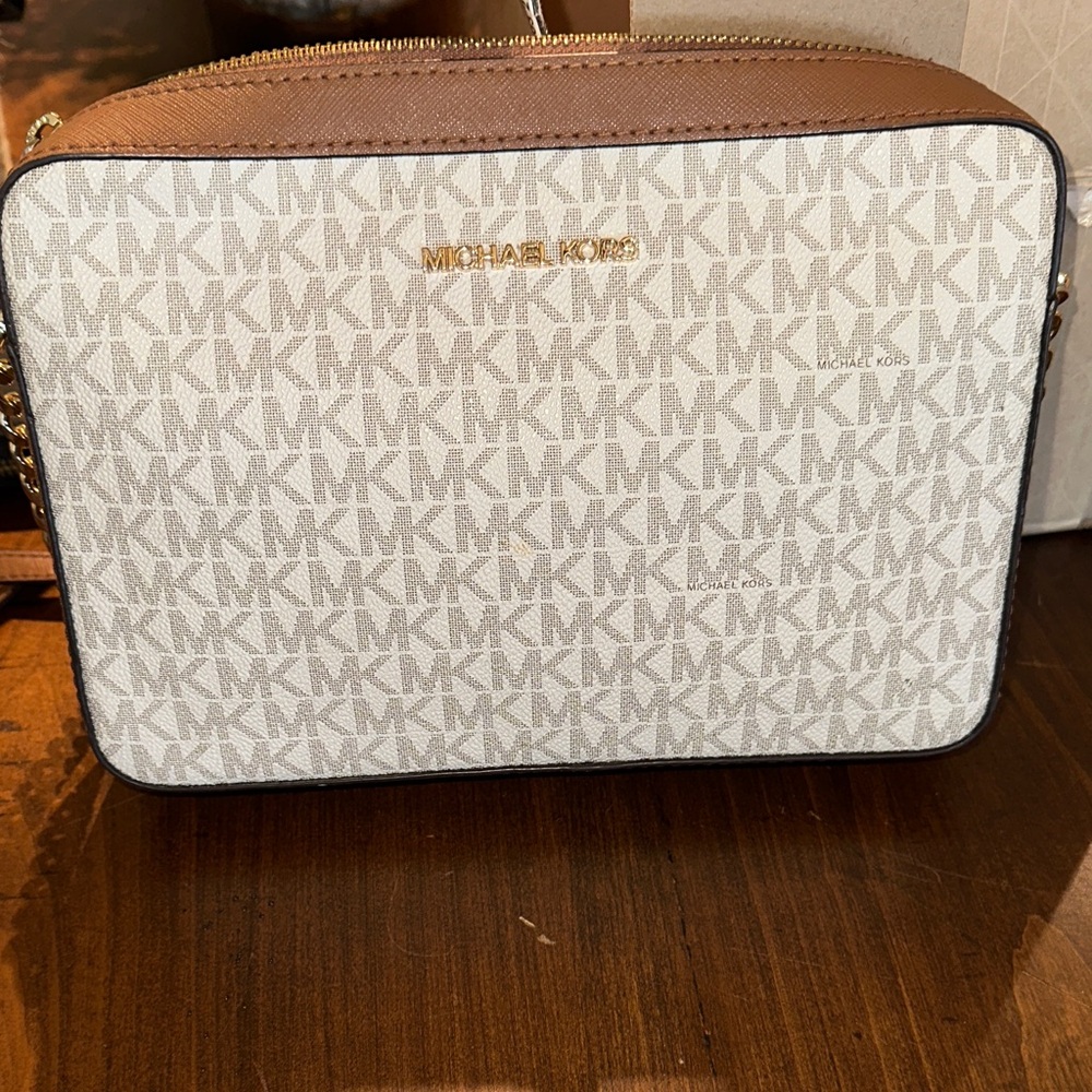 Michael Kors Tan and Cream women’s bag